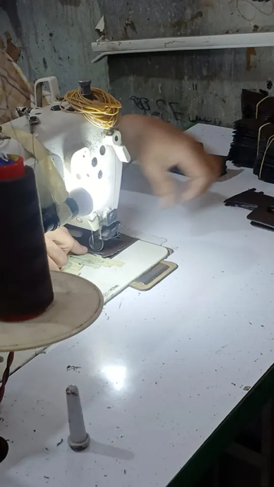 Slipper Assembly & Packing for Export